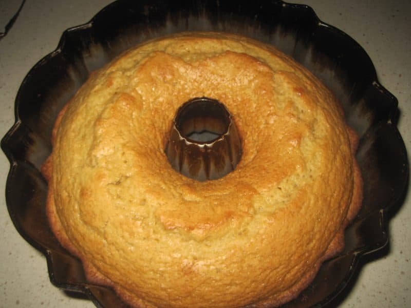 freshly baked cake in bundt pan