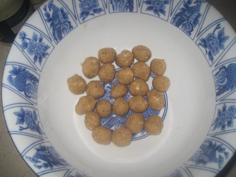 One inch balls of healthy rustic teacake cookies dough