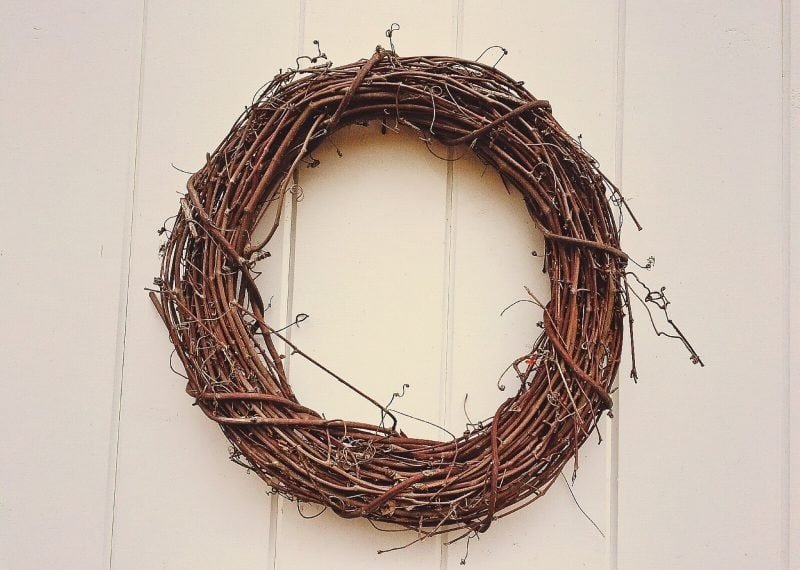 plain twig type wreath